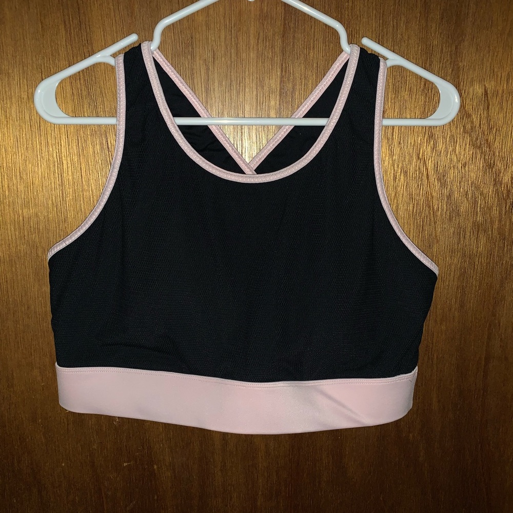 Fabletics sports bra